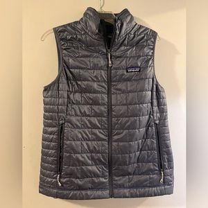 Women’s grey Patagonia vest